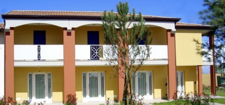 RESIDENCE AI PINI