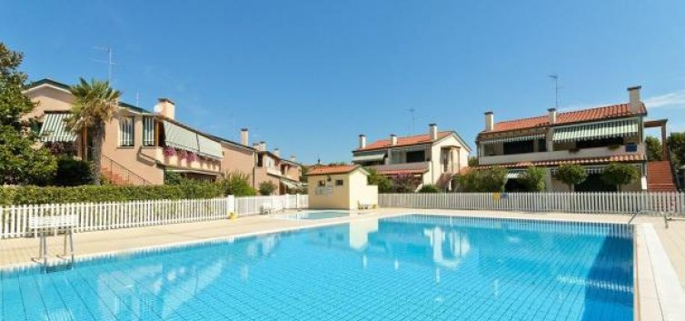 VILLAGGIO CRISTINA